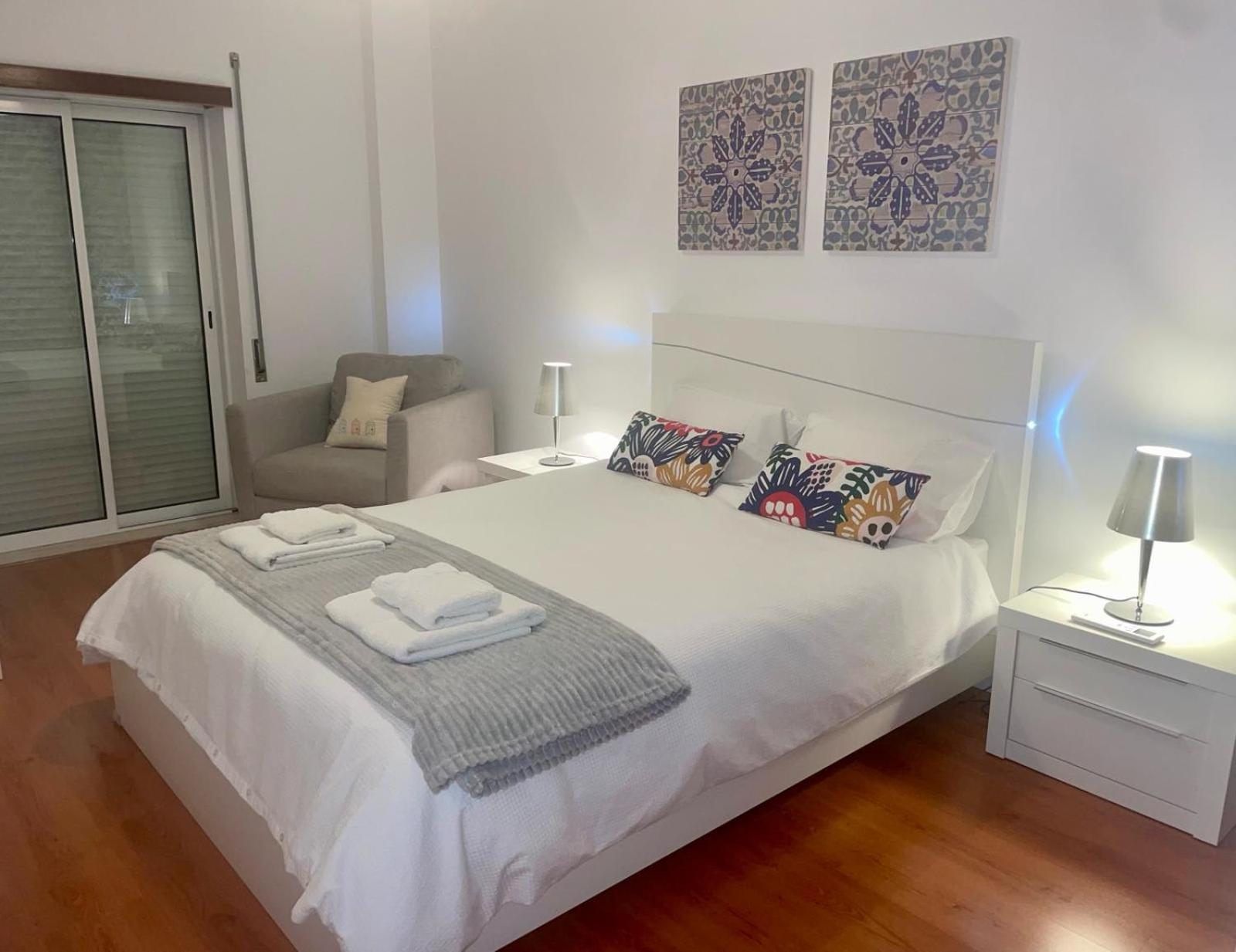 Paradise Found - Stunning 3 Bedroom Apartment In วีลาเรอัลเดซานโตอันโตนิโอ ภายนอก รูปภาพ