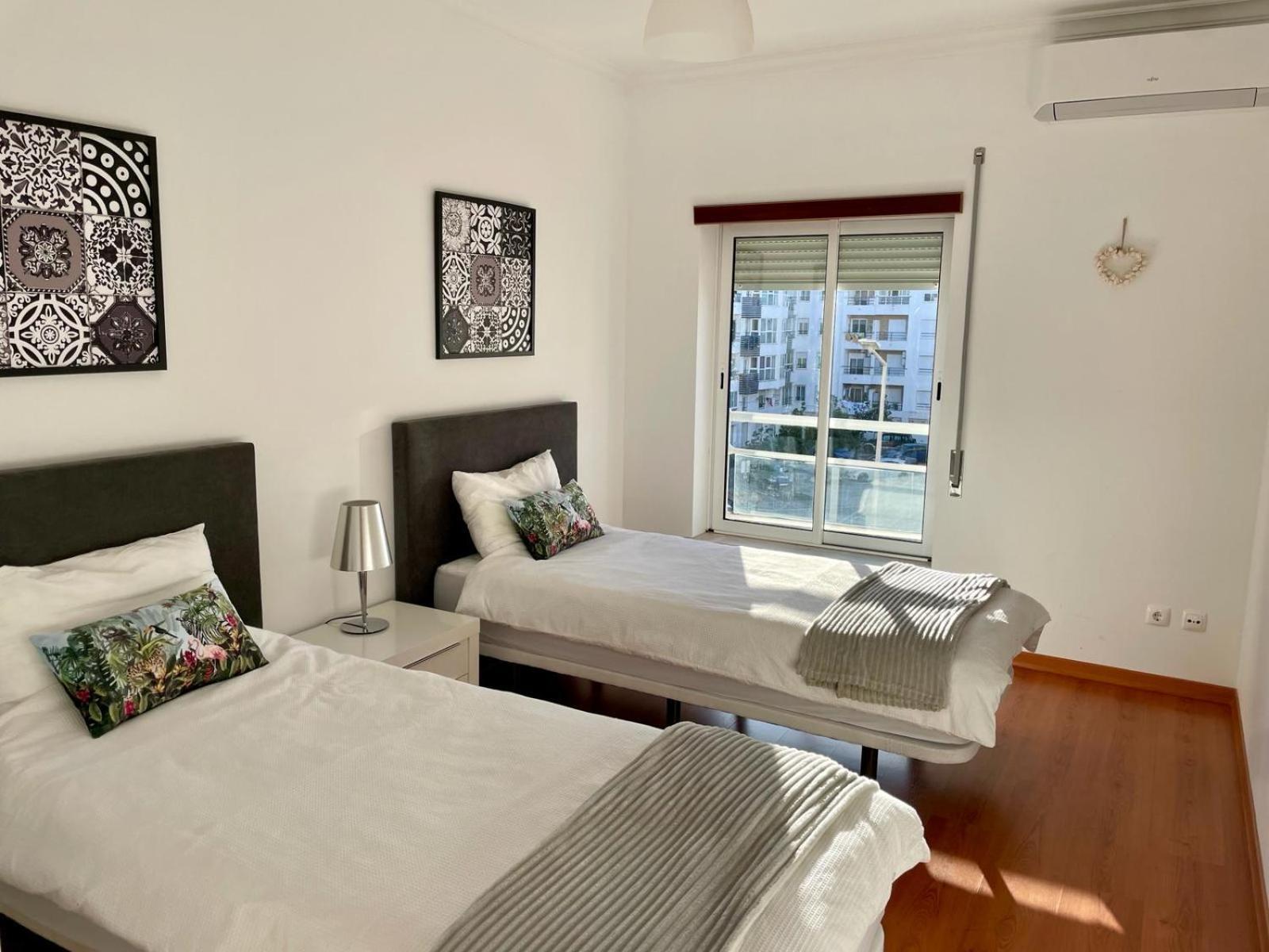 Paradise Found - Stunning 3 Bedroom Apartment In วีลาเรอัลเดซานโตอันโตนิโอ ภายนอก รูปภาพ